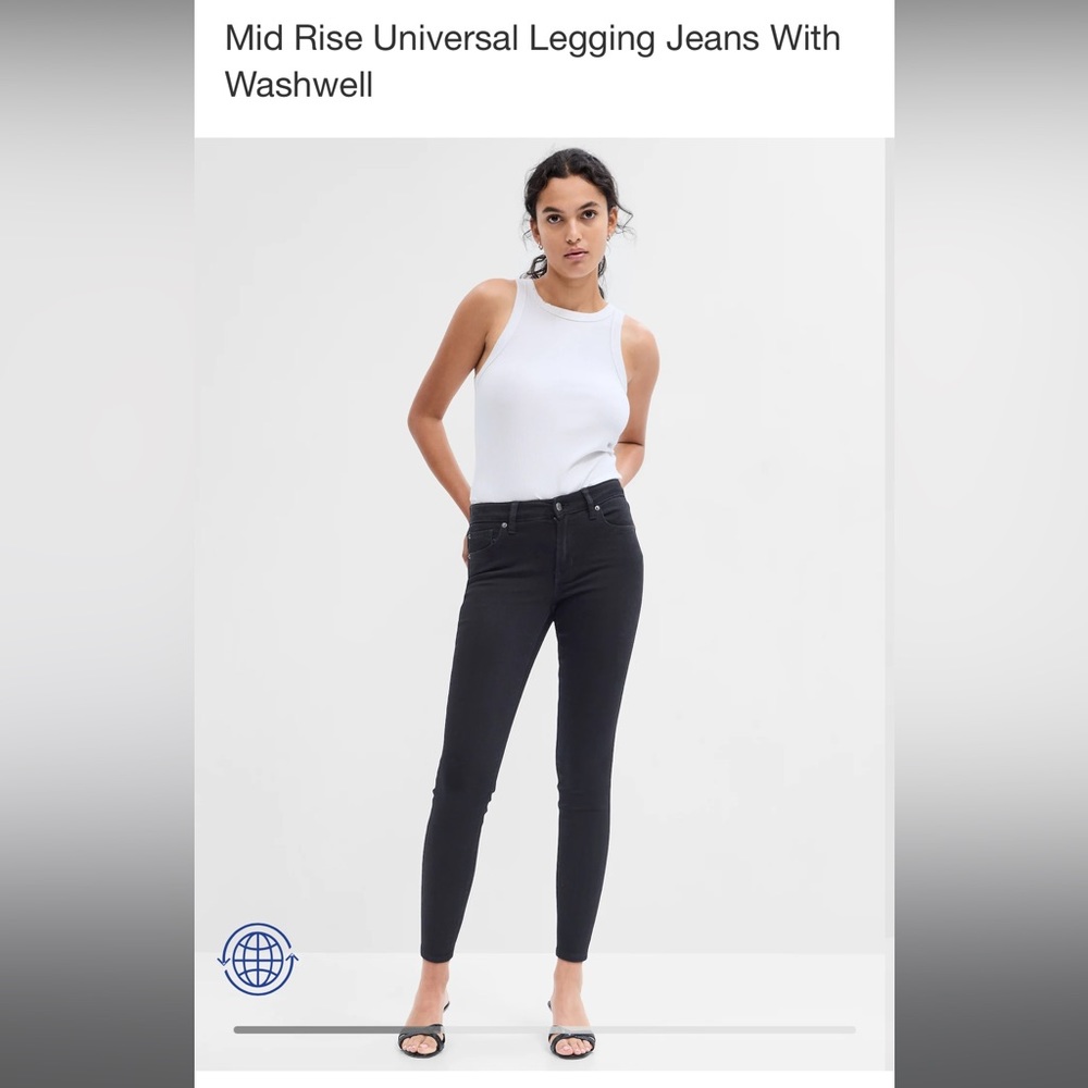 NWT Gap mid rise jeggings